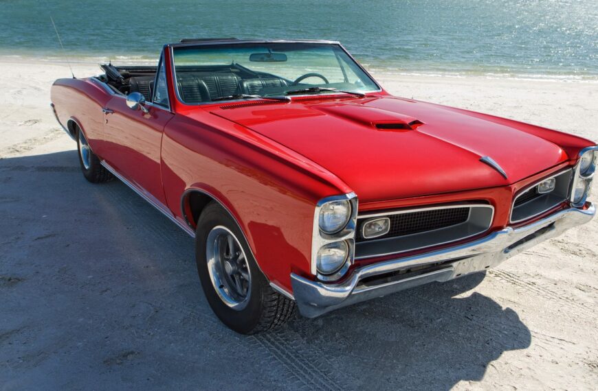 Pielęgnacja aut klasycznych – jak zadbać o zabytkowy pojazd?